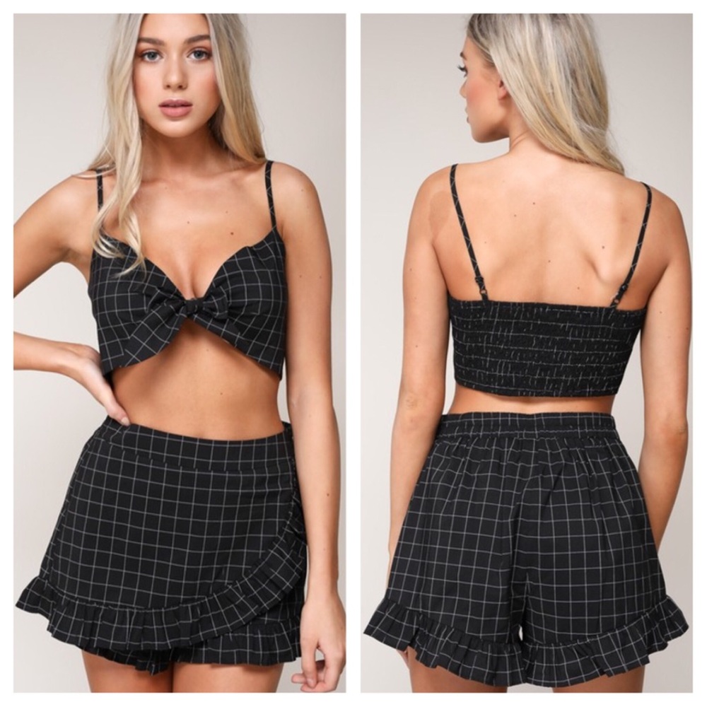 Tie Front Crop Top And Skirt Set - Picture 3 of 6